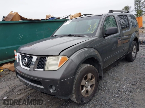 2006 Nissan Pathfinder SE z VIN 5N1AR18U26C676041, wystawiony jako IAAI lot #41872718 z przebiegiem 254 585 mil mil oraz . Historia ofert i sprzedaży dostępna na DreamBid. Obrazek 2.