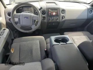 2006 Ford F-150 XLT z VIN 1FTRW12WX6KE02456, wystawiony jako Copart lot #62215225 z przebiegiem 233 473 mil mil oraz Czysty tytuł • Clean title. Historia ofert i sprzedaży dostępna na DreamBid. Obrazek 8.