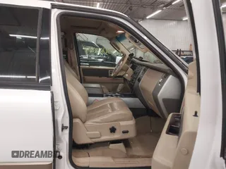 2011 Ford Expedition XLT с VIN 1FMJU1J54BEF43443, выставлен на аукционе IAAI как лот 42052349 с пробегом 194 511 миль миль и . История ставок и продаж доступна на DreamBid. Изображение 5.