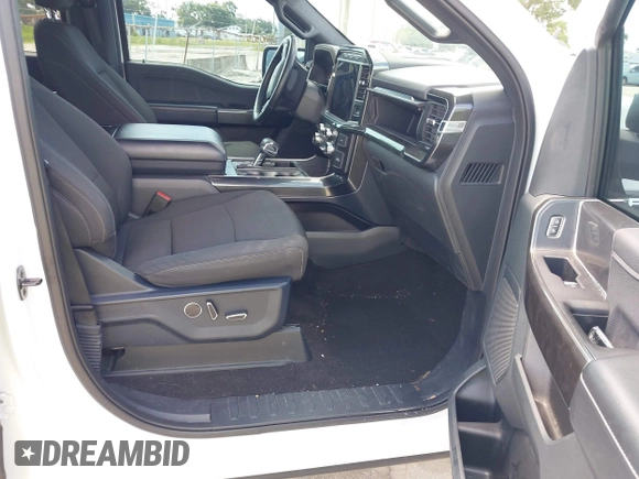 2021 Ford F-150 XL with VIN 1FTEW1EP6MFA68273, listed as a IAAI auction lot 42726285 with 33,989 mi miles and . Bid and sale history available at DreamBid. Image 5.