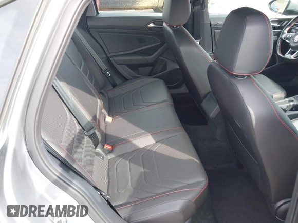 2021 Volkswagen Jetta S z VIN 3VW6T7BU3MM020687, wystawiony jako IAAI lot #41621894 z przebiegiem 25 837 mil mil oraz . Historia ofert i sprzedaży dostępna na DreamBid. Obrazek 8.