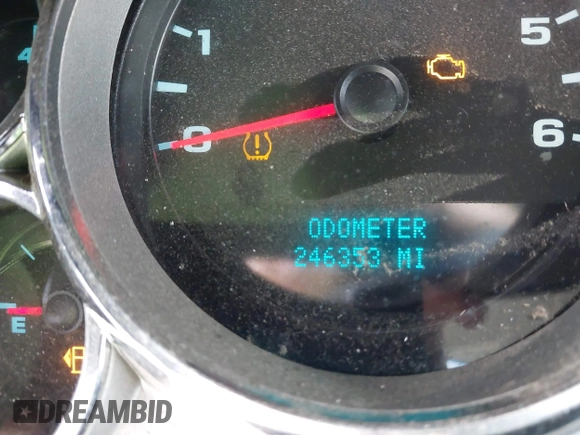 2008 GMC Sierra 1500 Work Truck z VIN 2GTEK133981178274, wystawiony jako IAAI lot #42146222 z przebiegiem 246 353 mil mil oraz . Historia ofert i sprzedaży dostępna na DreamBid. Obrazek 15.