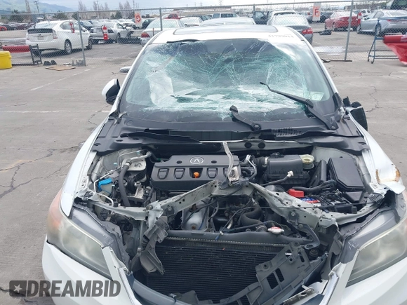 2014 Acura ILX with VIN 19VDE1F34EE000679, listed as a IAAI auction lot 41799014 with 136,514 mi miles. Bid and sale history available at carsss.com. Image 6.