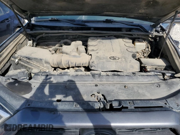 2019 Toyota 4Runner SR5 with VIN JTEBU5JR7K5697448, listed as a Copart auction lot 46839485 with 145,658 mi miles and Salvage title. Bid and sale history available at DreamBid. Image 12.