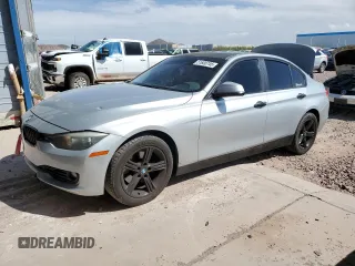 2012 BMW 3 Series 328i z VIN WBA3C1C59CA697083, wystawiony jako Copart lot #51600745 z przebiegiem 138 668 mil mil oraz Szkoda całkowita • Salvage title. Historia ofert i sprzedaży dostępna na DreamBid. Obrazek 1.
