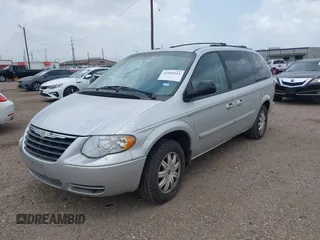 2006 Chrysler Town & Country LWB Touring with VIN 2A4GP54L46R729218, listed as a IAAI auction lot 42105311 with 66,382 mi miles. Bid and sale history available at carsss.com. Image 2.