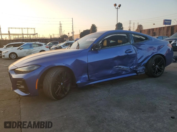 2022 BMW 4 Series 430i z VIN WBA53AP04NCH69132, wystawiony jako Copart lot #83007864 z przebiegiem Nie podano mil oraz Szkoda całkowita • Salvage title. Historia ofert i sprzedaży dostępna na DreamBid. Obrazek 1.