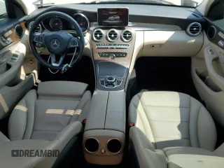 2018 Mercedes-Benz C 300 with VIN 55SWF4JB5JU265224, listed as a Copart auction lot 59211475 with 56,119 mi miles and Clean title. Bid and sale history available at DreamBid. Image 8.