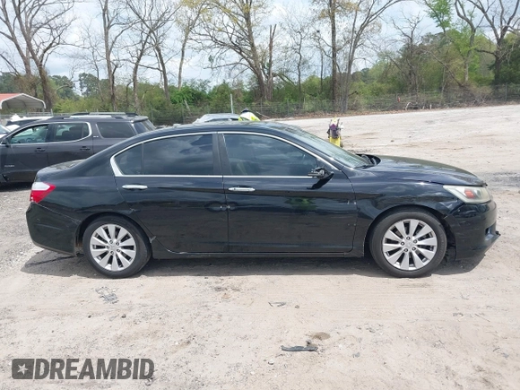 2015 Honda Accord EX-L with VIN 1HGCR2F82FA149204, listed as a IAAI auction lot 41962890 with 218,248 mi miles and . Bid and sale history available at DreamBid. Image 13.