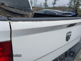 2018 Ram 2500 Tradesman with VIN 3C6UR4CJ5JG313018, listed as a IAAI auction lot 41757482 with 189,507 mi miles and . Bid and sale history available at DreamBid. Image 19.