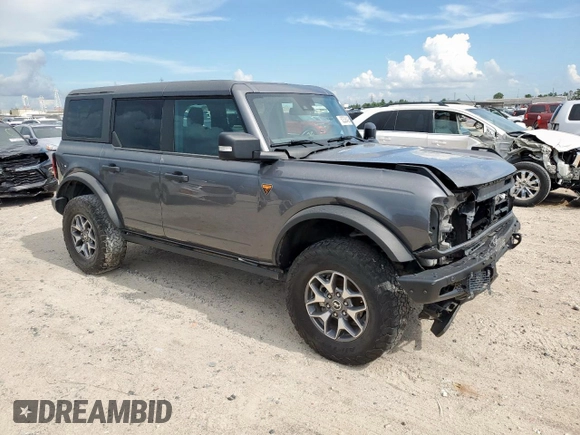 2021 Ford Bronco with VIN 1FMEE5DP3MLB06714, listed as a Copart auction lot 62336425 with 40,947 mi miles and Salvage title. Bid and sale history available at DreamBid. Image 4.