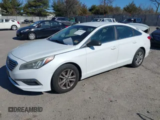 2015 Hyundai Sonata SE with VIN 5NPE24AF0FH168212, listed as a IAAI auction lot 41750301 with 253,433 mi miles and . Bid and sale history available at DreamBid. Image 2.