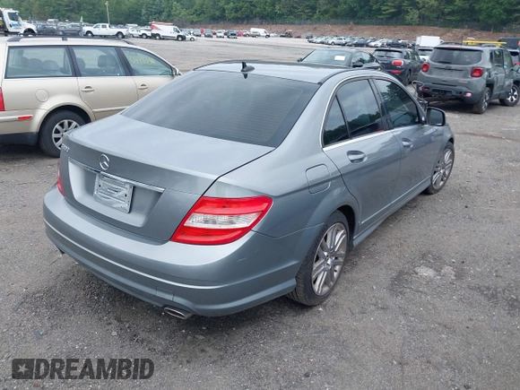 2008 Mercedes-Benz C 300 Sport с VIN WDDGF54X88F082138, выставлен на аукционе IAAI как лот 42446366 с пробегом 176 731 миль миль и . История ставок и продаж доступна на DreamBid. Изображение 4.