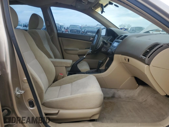 2003 Honda Accord LX с VIN 1HGCM56393A131007, выставлен на аукционе Copart как лот 43392735 с пробегом 254 523 миль миль и Списание • Salvage title. История ставок и продаж доступна на DreamBid. Изображение 7.