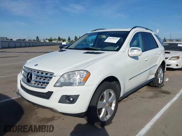 2009 Mercedes-Benz M 350 with VIN 4JGBB86E89A512516, listed as a IAAI auction lot 42078912 with 146,803 mi miles and . Bid and sale history available at carsss.com. Image 18.