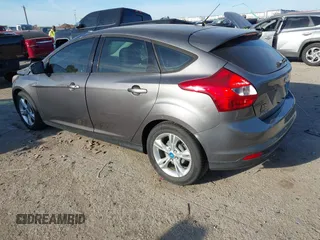 2013 Ford Focus SE with VIN 1FADP3K29DL220311, listed as a IAAI auction lot 41790487 with 136,257 mi miles. Bid and sale history available at carsss.com. Image 3.