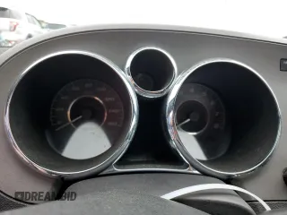 2007 Pontiac Solstice GXP z VIN 1G2MG35X67Y118462, wystawiony jako Copart lot #53672514 z przebiegiem Nie podano mil oraz Nie do naprawy • Non repairable. Historia ofert i sprzedaży dostępna na DreamBid. Obrazek 9.