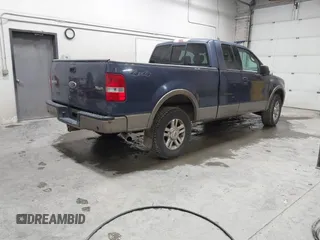 2004 Ford F-150 XLT with VIN 1FTPX14524NB84856, listed as a IAAI auction lot 41929389 with 207,151 mi miles. Bid and sale history available at carsss.com. Image 4.