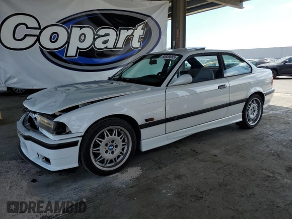 1995 BMW 3 Series M3 z VIN WBSBF9324SEH06950, wystawiony jako Copart lot #60659885 z przebiegiem 121 812 mil mil oraz Szkoda całkowita • Salvage title. Historia ofert i sprzedaży dostępna na DreamBid. Obrazek 1.