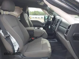 2022 Ford F-250 XL z VIN 1FT7W2BN8NEC43616, wystawiony jako IAAI lot #42263094 z przebiegiem 33 686 mil mil oraz . Historia ofert i sprzedaży dostępna na DreamBid. Obrazek 5.