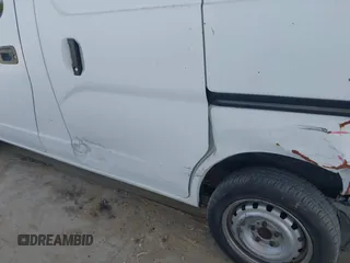 2016 Nissan NV200 S z VIN 3N6CM0KN2GK693003, wystawiony jako IAAI lot #41807204 z przebiegiem 132 868 mil mil oraz . Historia ofert i sprzedaży dostępna na DreamBid. Obrazek 17.