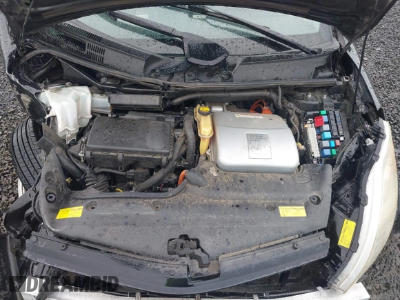 2008 Toyota Prius with VIN JTDKB20U883331064, listed as a IAAI auction lot 41827175 with 138,851 mi miles and . Bid and sale history available at carsss.com. Image 10.