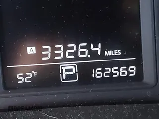 2015 Nissan Sentra S with VIN 3N1AB7AP0FY285531, listed as a IAAI auction lot 42099970 with 162,569 mi miles. Bid and sale history available at carsss.com. Image 15.