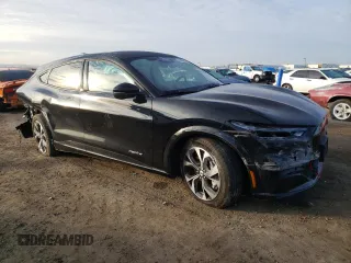 2021 Ford Mustang Mach-E Premium z VIN 3FMTK3RMXMMA61434, wystawiony jako Copart lot #71400052 z przebiegiem 9 852 mil mil oraz . Historia ofert i sprzedaży dostępna na DreamBid. Obrazek 4.