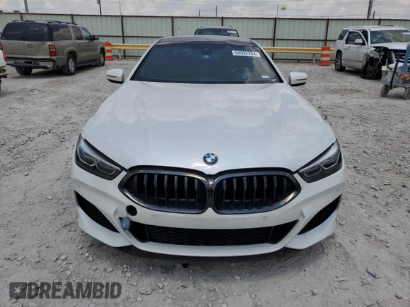 2022 BMW 8 Series M850i with VIN WBAGV8C00NCH82347, listed as a Copart auction lot 64092294 with 22,785 mi miles and Salvage Title. Bid and sale history available at carsss.com. Image 5.