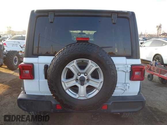 2021 Jeep Wrangler Unlimited Sport S с VIN 1C4HJXDN2MW511629, выставлен на аукционе IAAI как лот 41349997 с пробегом 72 267 миль миль и . История ставок и продаж доступна на DreamBid. Изображение 17.