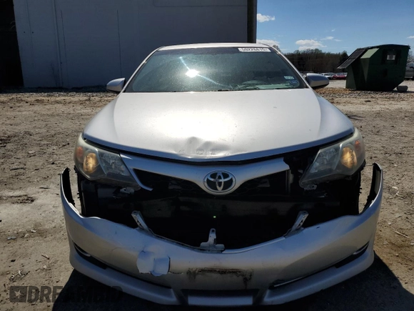 2013 Toyota Camry L with VIN 4T1BF1FK5DU280188, listed as a Copart auction lot 50226815 with 204,875 mi miles and Salvage Title. Bid and sale history available at DreamBid. Image 5.