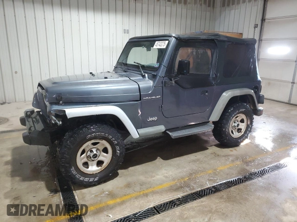 2001 Jeep Wrangler SE with VIN 1J4FA29P31P357744, listed as a Copart auction lot 45743275 with 188,045 mi miles and Salvage Title. Bid and sale history available at carsss.com. Image 1.