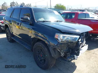 2020 Toyota 4Runner SR5 with VIN JTEBU5JRXL5749494, listed as a IAAI auction lot 42282783 with 88,724 mi miles and . Bid and sale history available at DreamBid. Image 1.