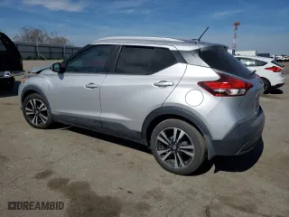 2018 Nissan Kicks SR with VIN 3N1CP5CU1JL510840, listed as a Copart auction lot 45712825 with 92,265 mi miles and Salvage Title. Bid and sale history available at carsss.com. Image 2.