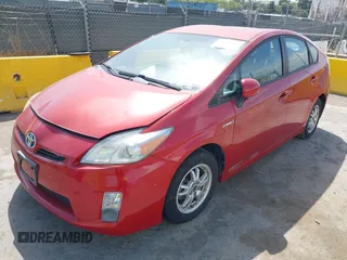 2010 Toyota Prius II with VIN JTDKN3DU0A1165714, listed as a IAAI auction lot 42111642 with 123,441 mi miles. Bid and sale history available at carsss.com. Image 2.