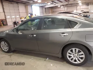 2016 Nissan Altima SV with VIN 1N4AL3AP5GC177327, listed as a IAAI auction lot 41357392 with 114,544 mi miles and . Bid and sale history available at DreamBid. Image 14.