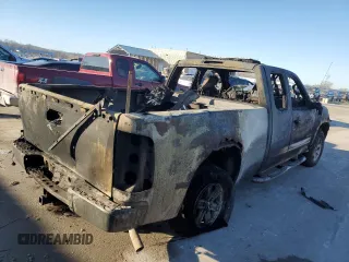2013 GMC Sierra 1500 SLE with VIN 1GTR2VE73DZ184632, listed as a Copart auction lot 42704525 with Not Provided miles and Salvage Title. Bid and sale history available at DreamBid. Image 3.