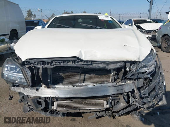 2014 Mercedes-Benz CLS-Class CLS 550 with VIN WDDLJ7DB9EA108235, listed as a IAAI auction lot 41425861 with 94,073 mi miles. Bid and sale history available at carsss.com. Image 13.