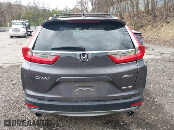 2018 Honda CR-V Touring with VIN 7FARW2H98JE040757, listed as a IAAI auction lot 42044927 with 1 mi miles. Bid and sale history available at carsss.com. Image 15.