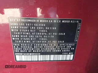 2019 Volkswagen Tiguan S с VIN 3VV0B7AX6KM095423, выставлен на аукционе IAAI как лот 41933684 с пробегом 82 615 миль миль и . История ставок и продаж доступна на DreamBid. Изображение 9.