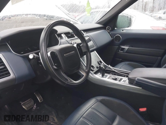 2018 Land Rover Range Rover Sport z VIN SALWR2RE8JA187048, wystawiony jako IAAI lot #41933996 z przebiegiem Nie podano mil oraz . Historia ofert i sprzedaży dostępna na DreamBid. Obrazek 5.