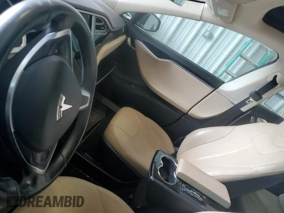 2013 Tesla Model S with VIN 5YJSA1DN1DFP12218, listed as a Copart auction lot 54717725 with Not Provided miles and Non Repairable. Bid and sale history available at carsss.com. Image 8.