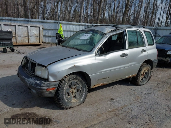 2002 Chevrolet Tracker with VIN 2CNBJ13C126940105, listed as a IAAI auction lot 41805424 with Not provided miles and . Bid and sale history available at DreamBid. Image 2.