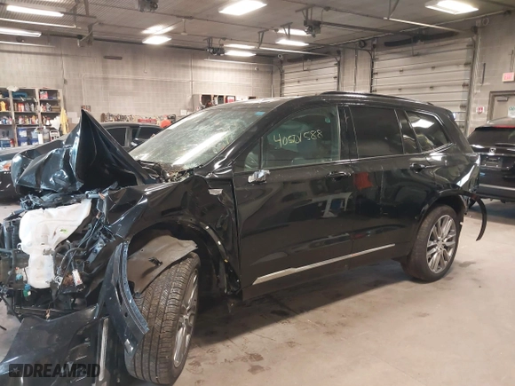 2020 Cadillac XT6 AWD Sport with VIN 1GYKPGRS6LZ141733, listed as a IAAI auction lot 40501588 with 1 mi miles. Bid and sale history available at carsss.com. Image 17.