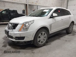 2015 Cadillac SRX Luxury Collection with VIN 3GYFNBE38FS596318, listed as a IAAI auction lot 42119660 with 45,178 mi miles. Bid and sale history available at carsss.com. Image 2.