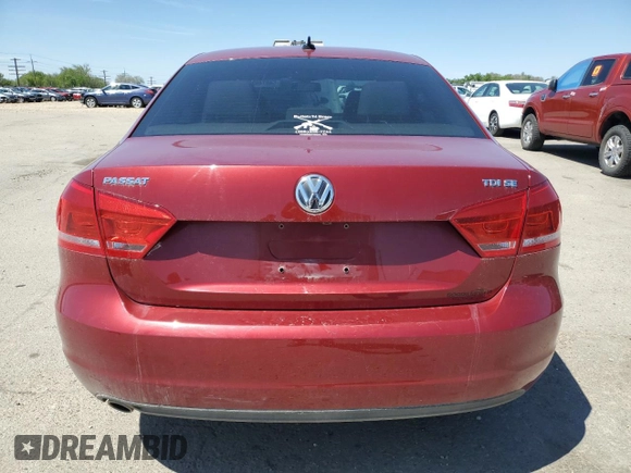 2015 Volkswagen Passat SE с VIN 1VWBV7A3XFC029957, выставлен на аукционе Copart как лот 54874925 с пробегом 107 730 миль миль и Списание • Salvage title. История ставок и продаж доступна на DreamBid. Изображение 6.
