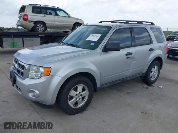 2012 Ford Escape XLT z VIN 1FMCU0D75CKC65204, wystawiony jako IAAI lot #42483981 z przebiegiem 201 371 mil mil oraz . Historia ofert i sprzedaży dostępna na DreamBid. Obrazek 2.