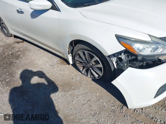 2016 Nissan Altima S with VIN 1N4AL3AP2GC119076, listed as a IAAI auction lot 41843084 with 111,146 mi miles and . Bid and sale history available at DreamBid. Image 13.