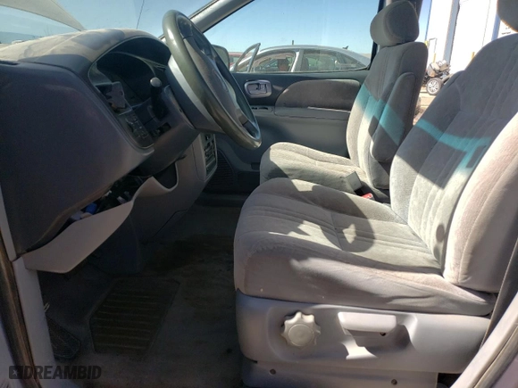1998 Toyota Sienna LE with VIN 4T3ZF13C0WU088585, listed as a Copart auction lot 46517875 with 0 mi miles and Salvage Title. Bid and sale history available at carsss.com. Image 7.