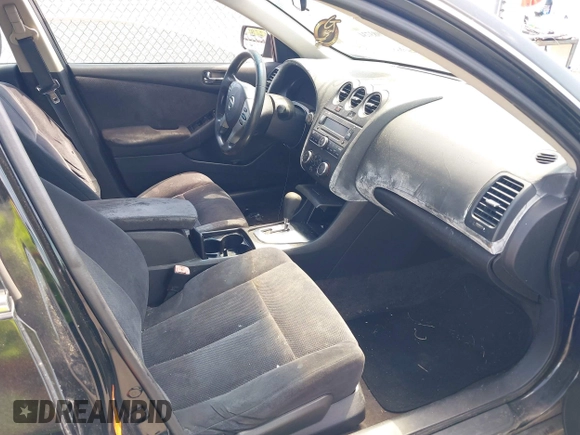 2008 Nissan Altima SL with VIN 1N4AL21E58N473169, listed as a IAAI auction lot 42083734 with 230,911 mi miles and . Bid and sale history available at DreamBid. Image 5.